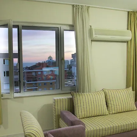 Tesisler Caddesi Apartmán Antalya